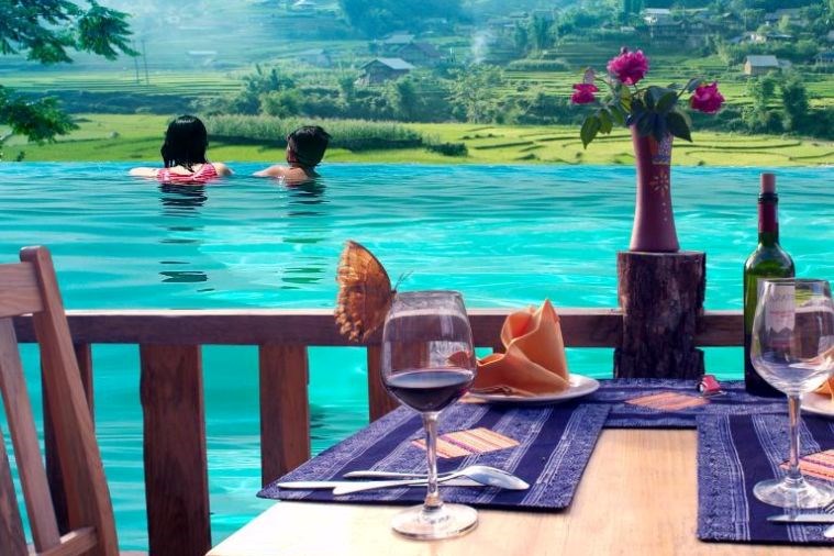 Family Bungalow with Mountain View